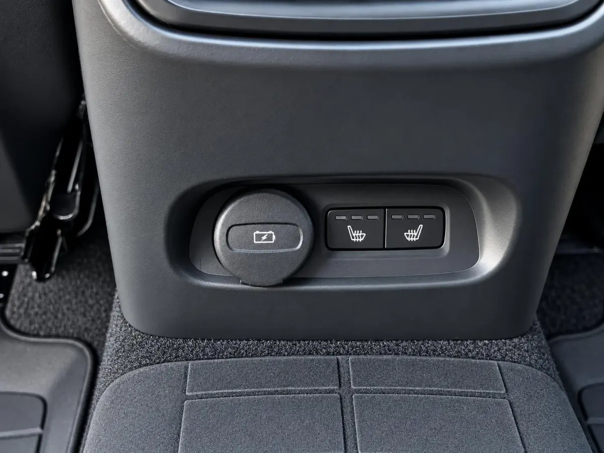 Recharge Plus 69 kWh SOH 94,3% | Panoramadak | Pilot Assist | Adaptieve cruise control | Warmtepomp | Stoel & Stuurverwarming | Achteruitrijcamera | Keyless | Memory |