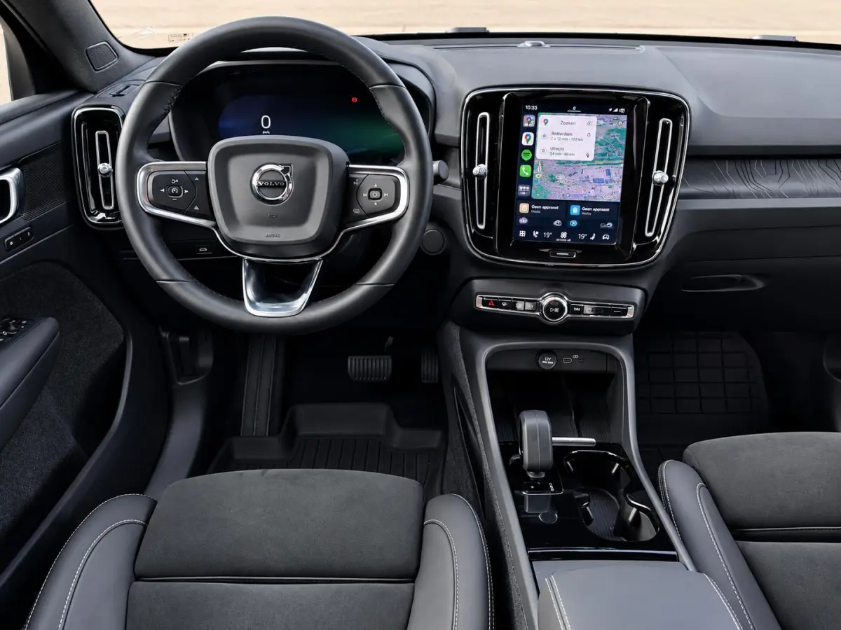 Recharge Plus 69 kWh SOH 94,3% | Panoramadak | Pilot Assist | Adaptieve cruise control | Warmtepomp | Stoel & Stuurverwarming | Achteruitrijcamera | Keyless | Memory |