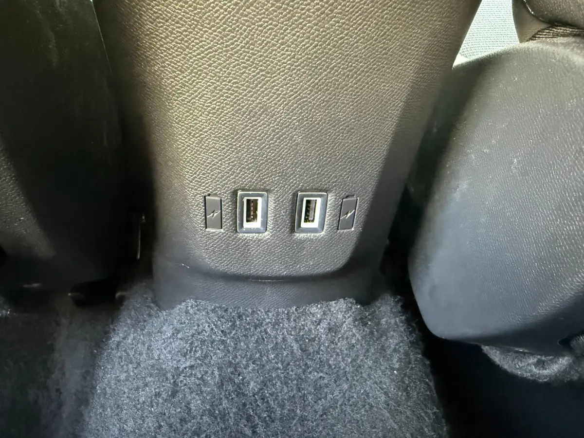 1.2 hybrid automaat 145pk | CAMERA ACHTER| PARKEERSESNOREN V&A| APPLE CARPLAY/ANDROID AUTO| CLIMATE CONTROL| KEYLESS ENTRY&START| ADAPTIVE CRUISE CONTROL