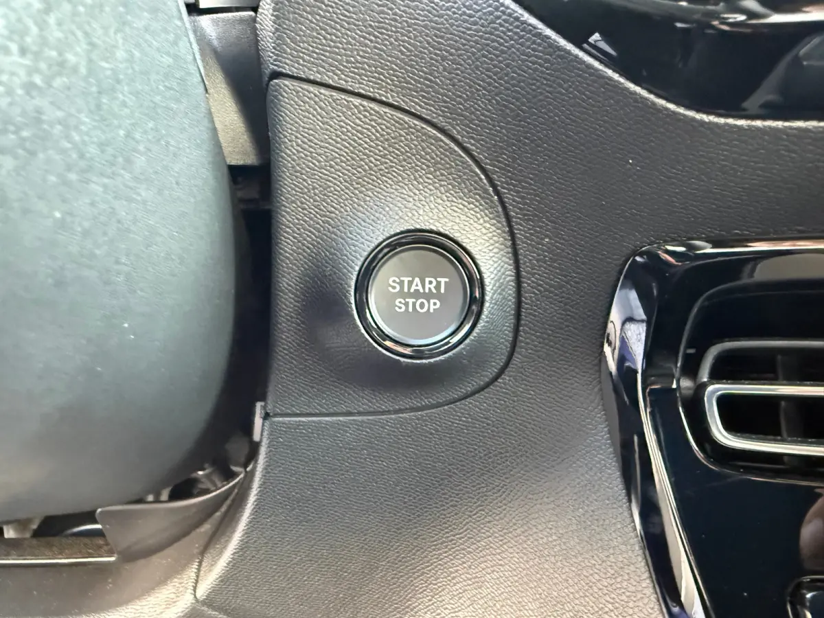 1.2 hybrid automaat 145pk | CAMERA ACHTER| PARKEERSESNOREN V&A| APPLE CARPLAY/ANDROID AUTO| CLIMATE CONTROL| KEYLESS ENTRY&START| ADAPTIVE CRUISE CONTROL
