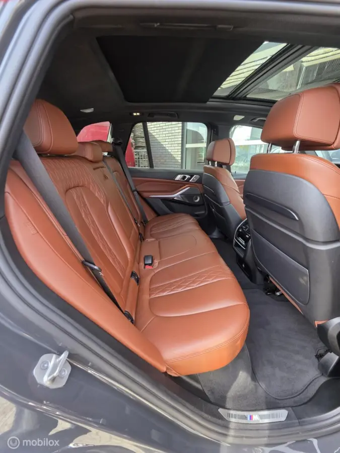 xDrive45e M-sport|Individual|SKYlounge|B&W|HUD|22''
