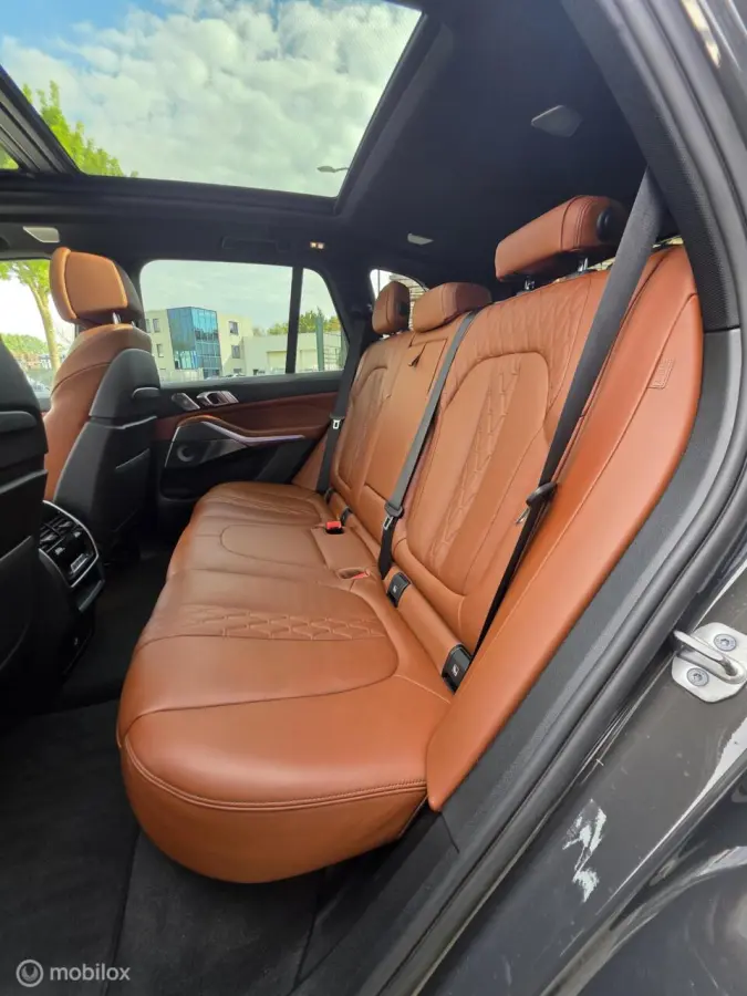 xDrive45e M-sport|Individual|SKYlounge|B&W|HUD|22''