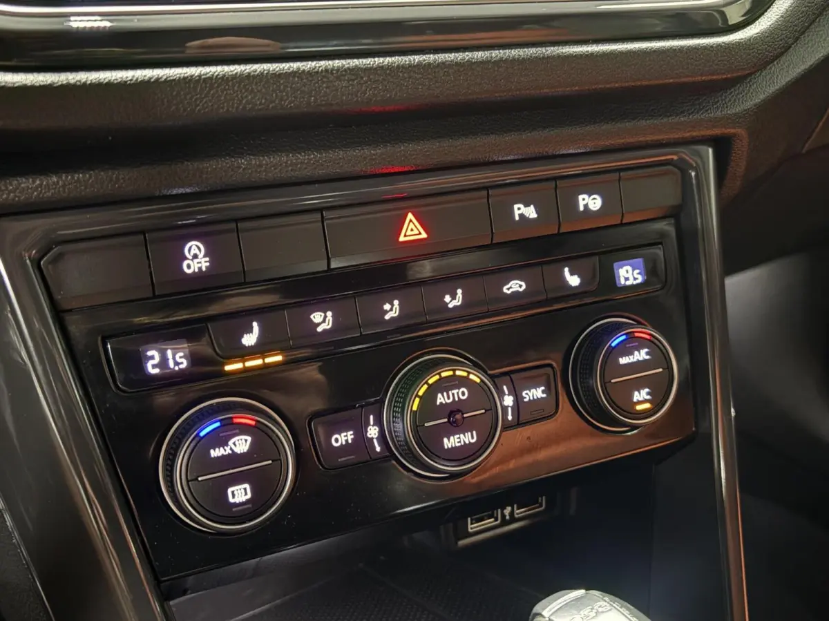 2.0 TSI 4Motion Sport | Pano | UNIEK | Trekhaak | Leder