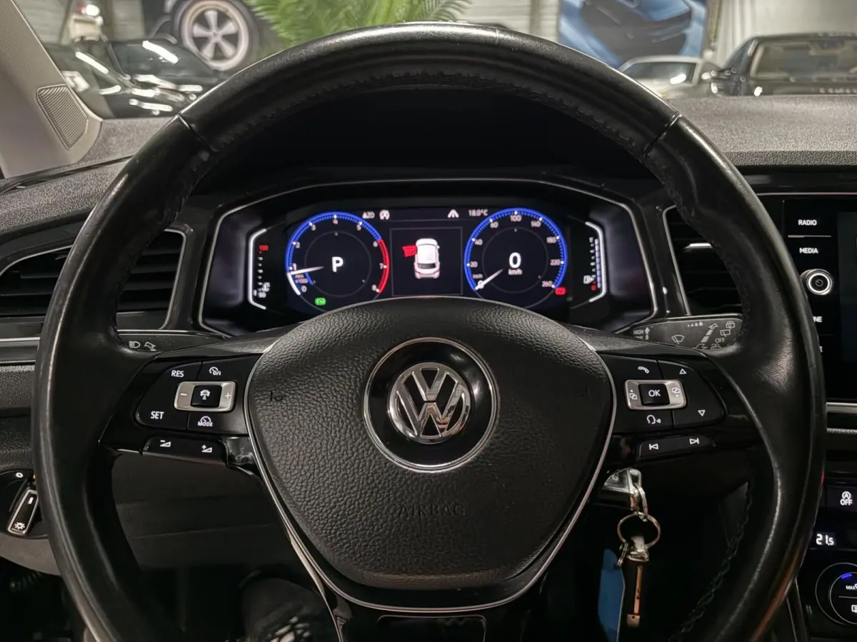 2.0 TSI 4Motion Sport | Pano | UNIEK | Trekhaak | Leder