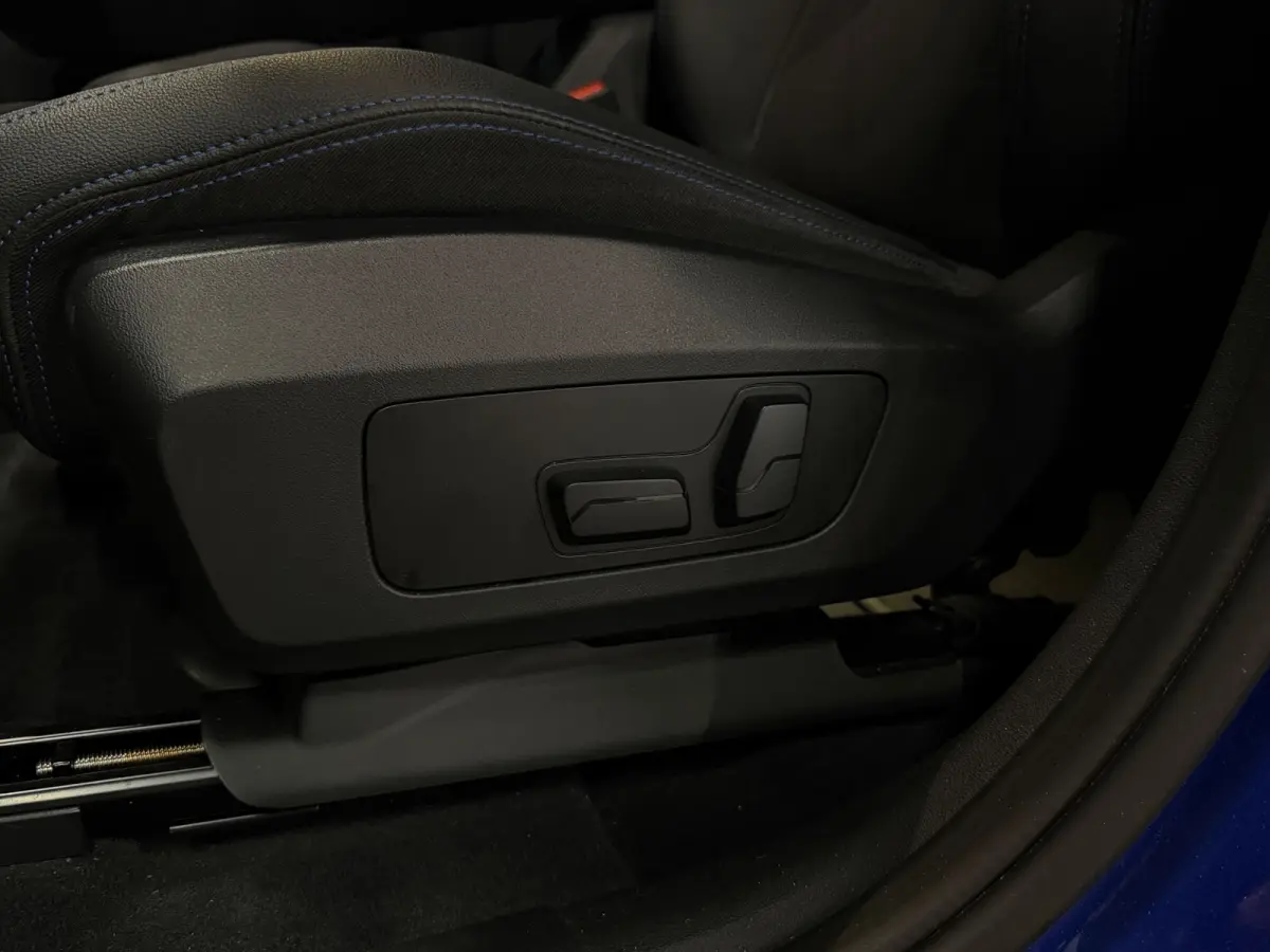 XDrive30e | M-SPORT | HUD | 360 CAMERA | AMBIANCE
