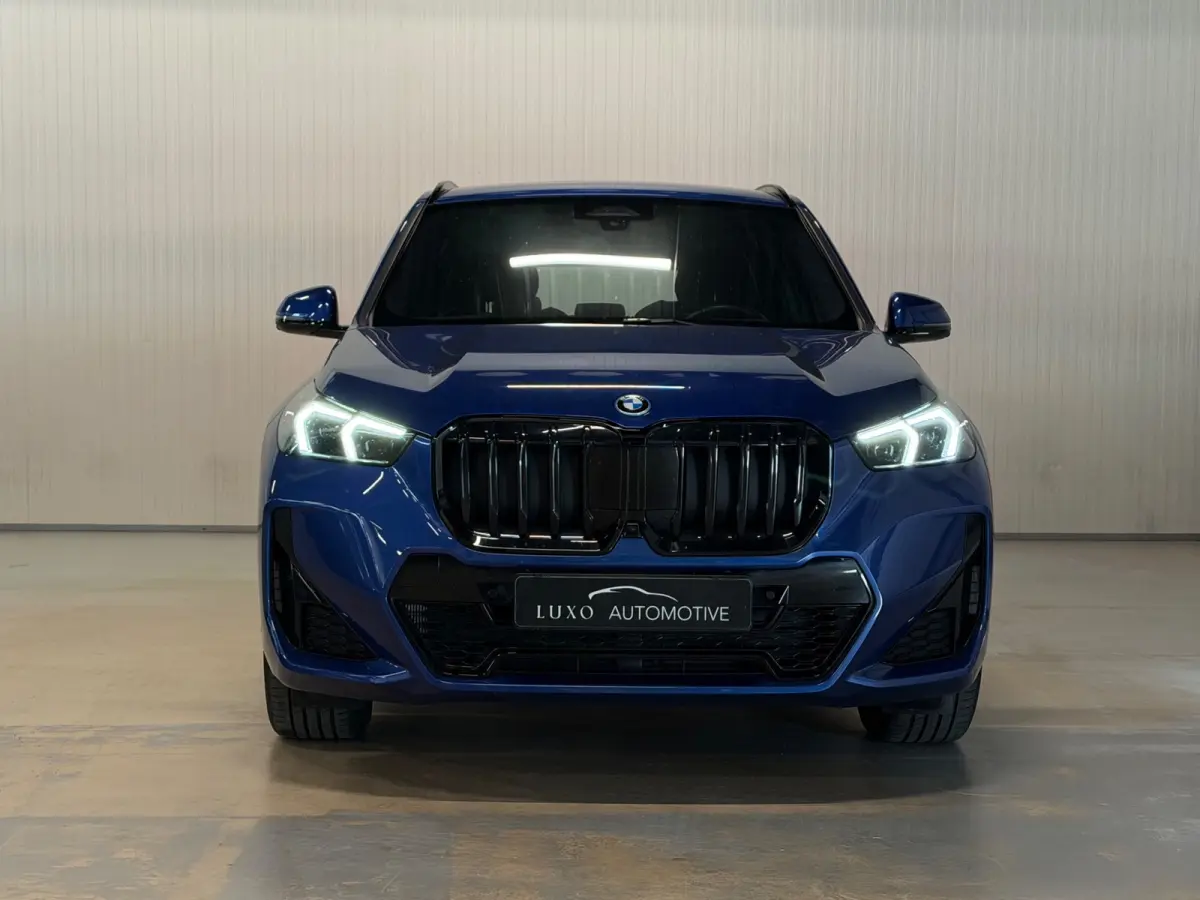 XDrive30e | M-SPORT | HUD | 360 CAMERA | AMBIANCE