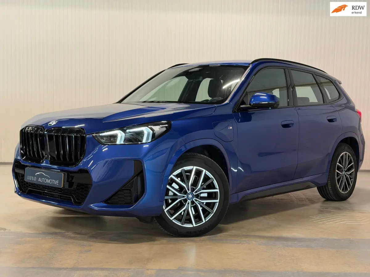 XDrive30e | M-SPORT | HUD | 360 CAMERA | AMBIANCE