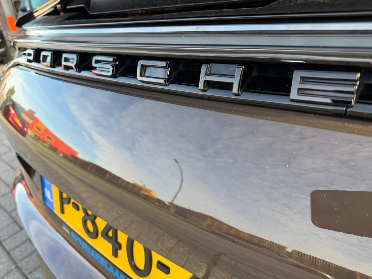 2.9 4 E-Hybrid Platinum Edition | 2E EIGENAAR | 3/6/12MND GARANTIE | ACC | PANO | HUD | CARPLAY | SFEER | 360 CAMERA | BOMVOL | SOFTCLOSE |