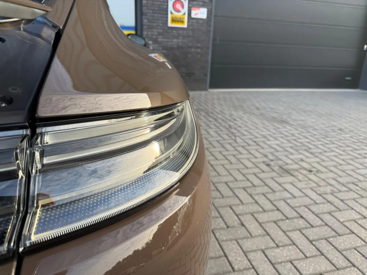 2.9 4 E-Hybrid Platinum Edition | 2E EIGENAAR | 3/6/12MND GARANTIE | ACC | PANO | HUD | CARPLAY | SFEER | 360 CAMERA | BOMVOL | SOFTCLOSE |
