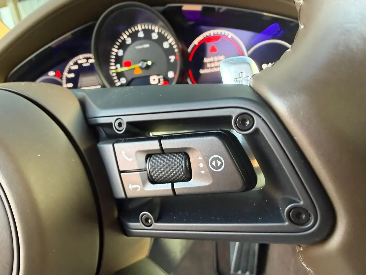 2.9 4 E-Hybrid Platinum Edition | 2E EIGENAAR | 3/6/12MND GARANTIE | ACC | PANO | HUD | CARPLAY | SFEER | 360 CAMERA | BOMVOL | SOFTCLOSE |