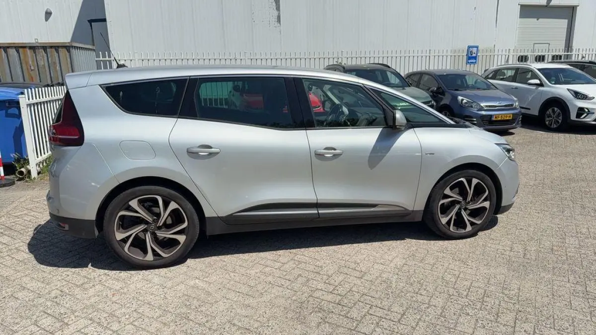 TCe 160 EDC GPF Bose | AUTOMAAT | Trekhaak | Parkeercamera | Stoelverw. |