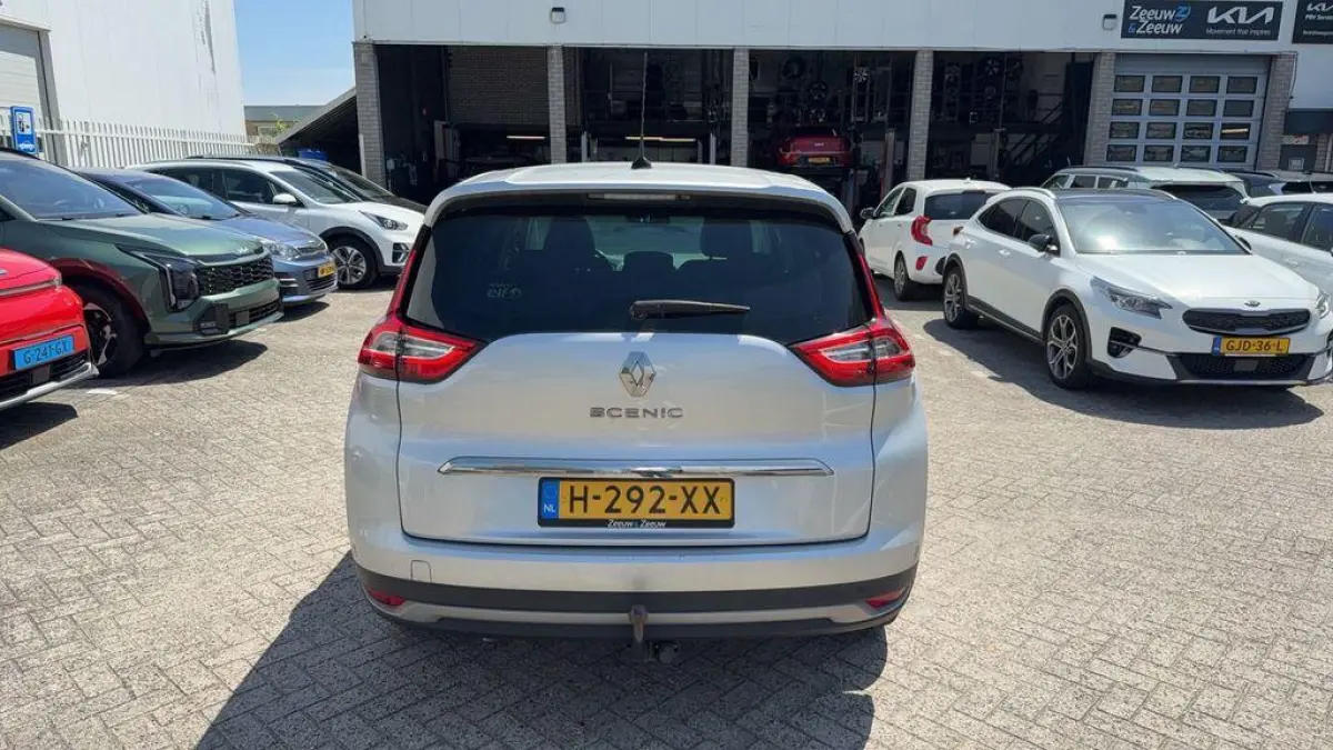 TCe 160 EDC GPF Bose | AUTOMAAT | Trekhaak | Parkeercamera | Stoelverw. |
