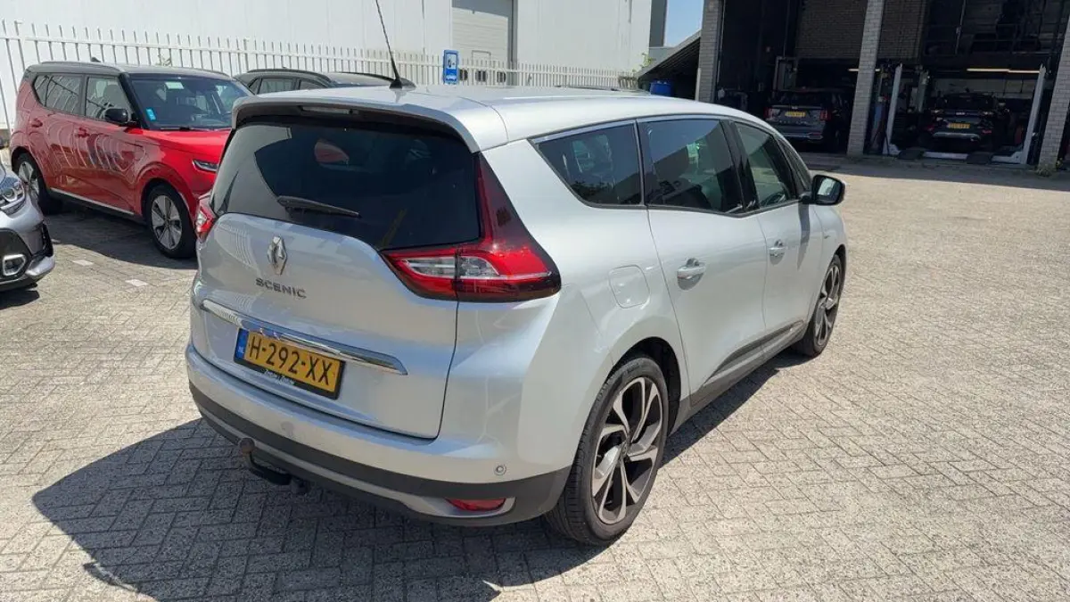 TCe 160 EDC GPF Bose | AUTOMAAT | Trekhaak | Parkeercamera | Stoelverw. |