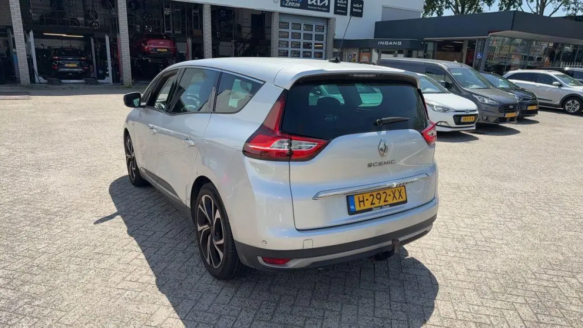 TCe 160 EDC GPF Bose | AUTOMAAT | Trekhaak | Parkeercamera | Stoelverw. |