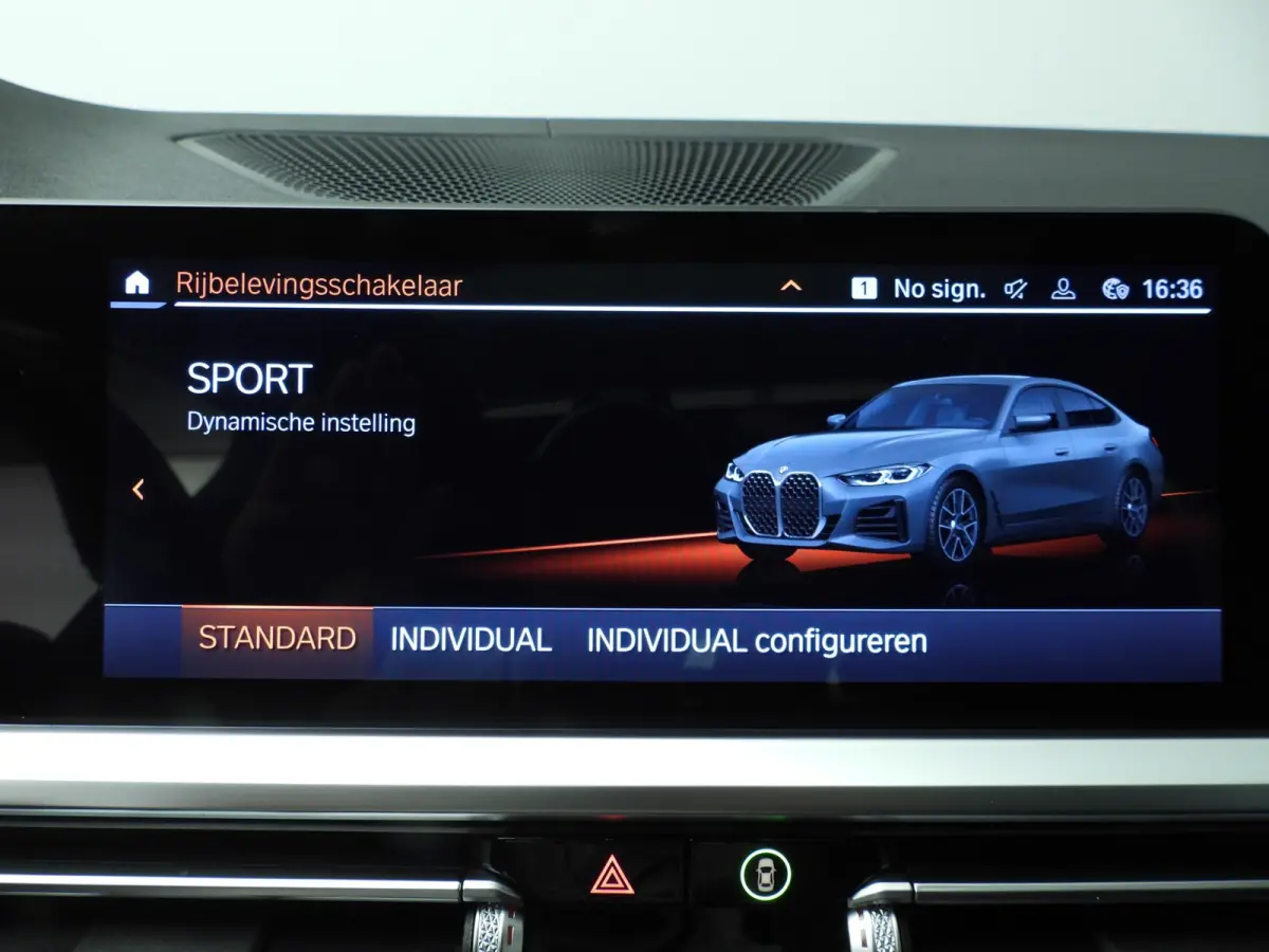 420i | M-Sportpakket | LED | Leder | Navigatie | Active cruise | Schuifdak | Sportstoelen | DAB | Hifi speakers | Alu 19 inch