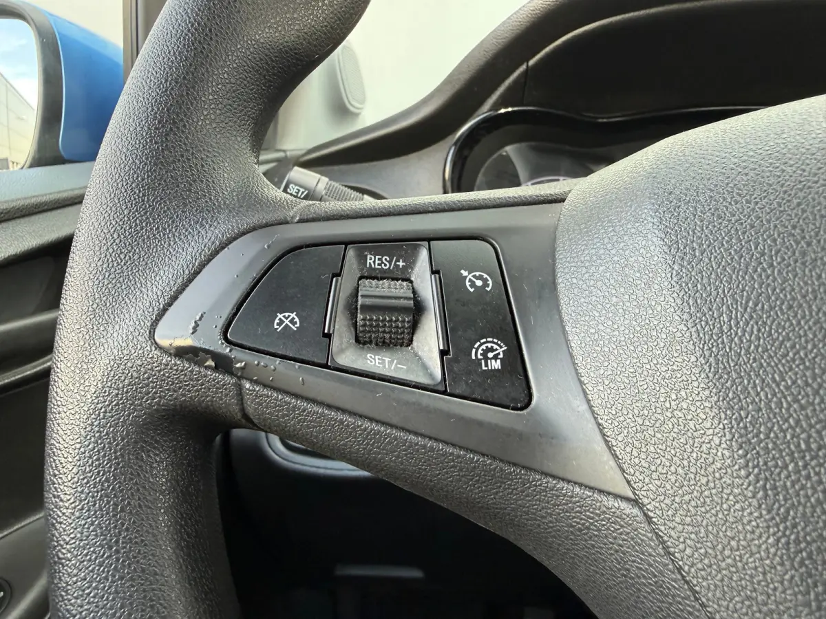 1.0 75pk Edition | AIRCO| BLUETOOTH| CRUISE CONTROL| CENTRALE DEURVERGENDELING
