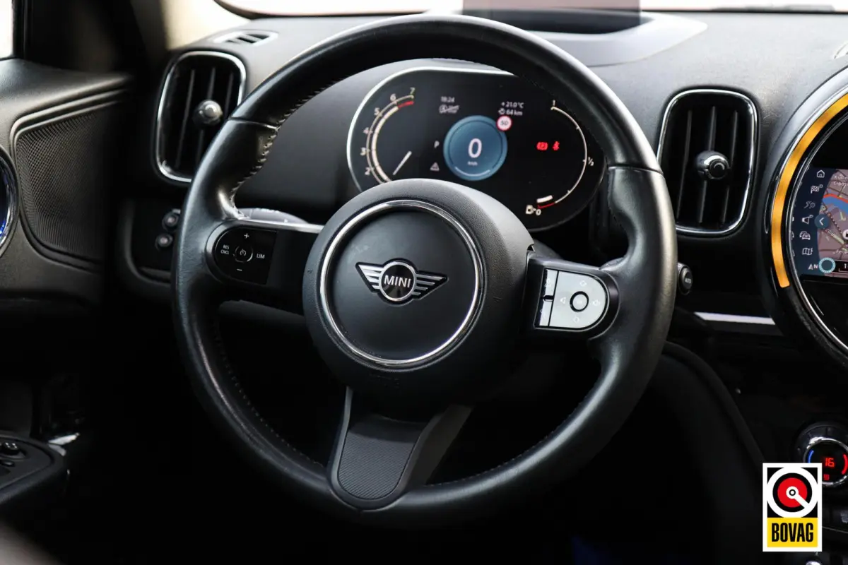1.5 Cooper |LED|PANODAK|HUD|MEMORY|KEYLESS|CAMERA|CARPLAY|ELEK. KLEP