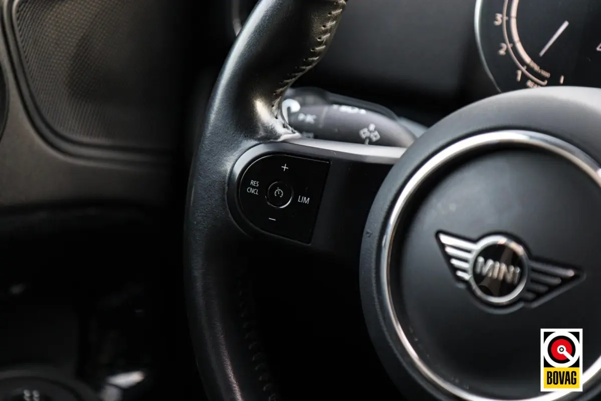 1.5 Cooper |LED|PANODAK|HUD|MEMORY|KEYLESS|CAMERA|CARPLAY|ELEK. KLEP