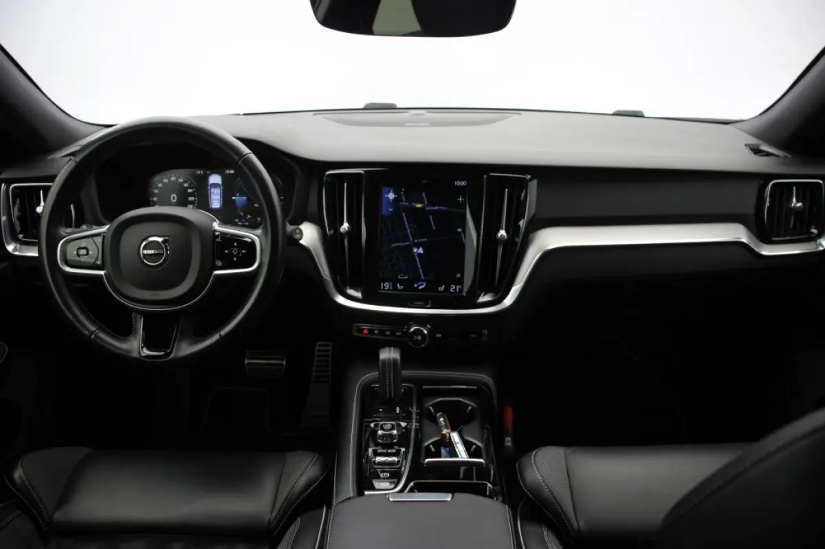 2.0 T6 Recharge AWD R-Design - Carplay, Camera, Stoelverw. Harman/Kardon, Memory