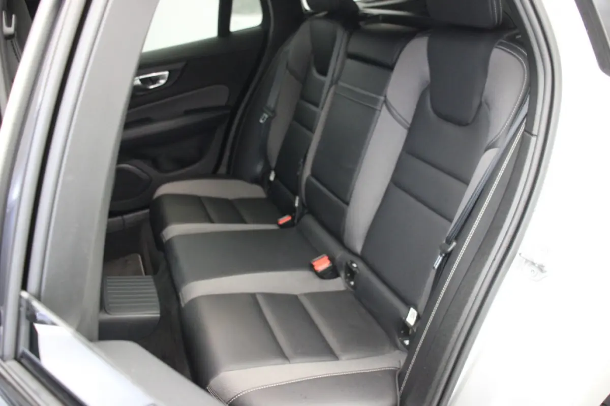 2.0 T6 Recharge AWD R-Design - Carplay, Camera, Stoelverw. Harman/Kardon, Memory