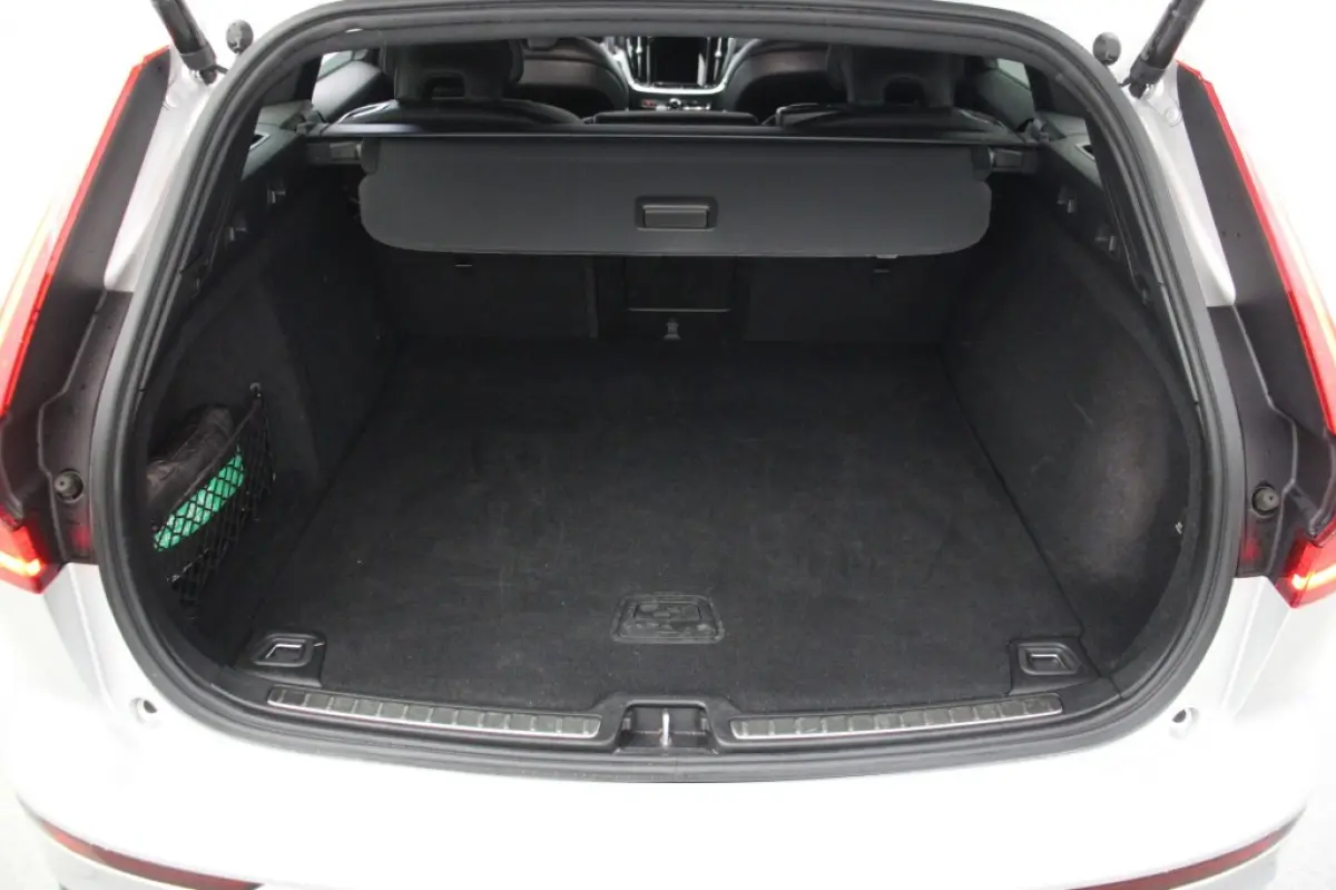 2.0 T6 Recharge AWD R-Design - Carplay, Camera, Stoelverw. Harman/Kardon, Memory