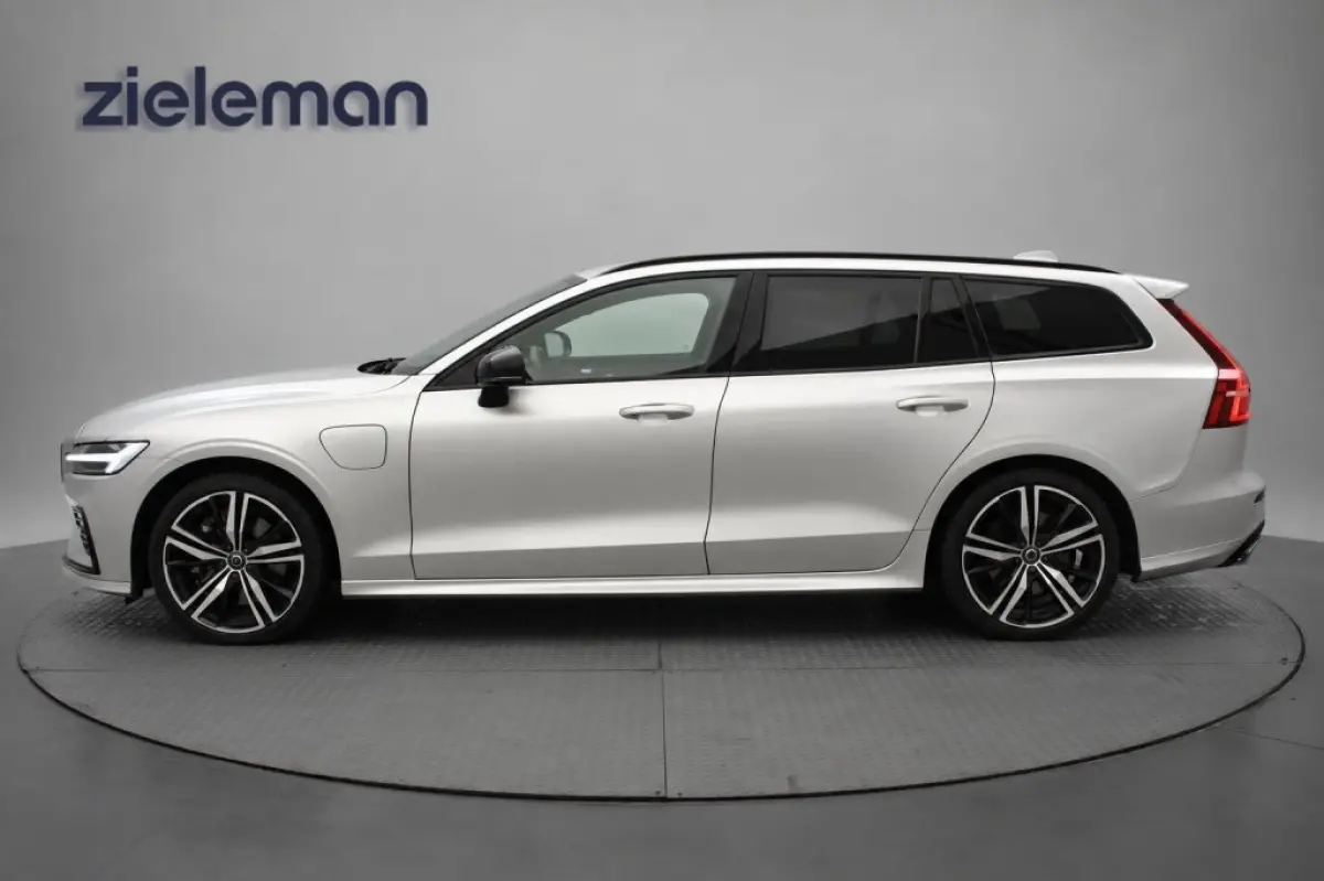 2.0 T6 Recharge AWD R-Design - Carplay, Camera, Stoelverw. Harman/Kardon, Memory