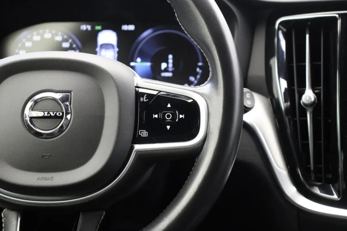 2.0 T6 Recharge AWD R-Design - Carplay, Camera, Stoelverw. Harman/Kardon, Memory