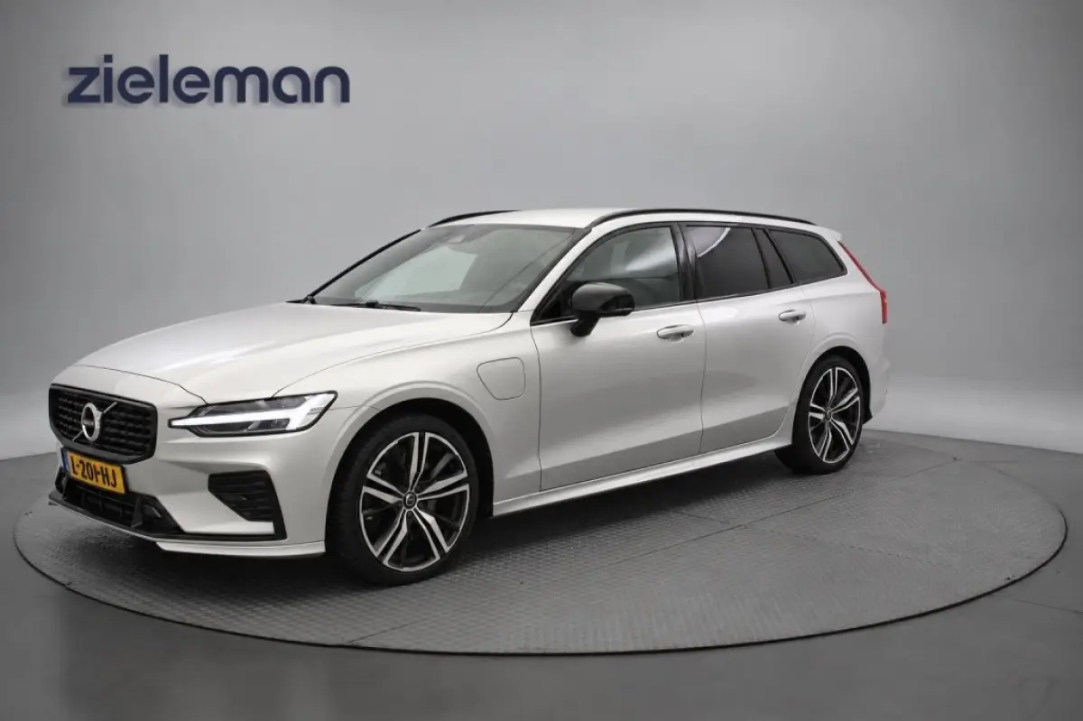 2.0 T6 Recharge AWD R-Design - Carplay, Camera, Stoelverw. Harman/Kardon, Memory
