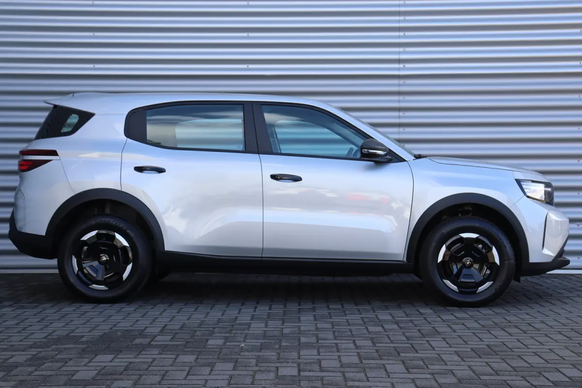 44KWH 113PK EDITION AUTOMAAT / AIRCO / LED / PDC / BLUETOOTH / CRUISECONTROL / 1E EIGENAAR / NIEUWSTAAT !!