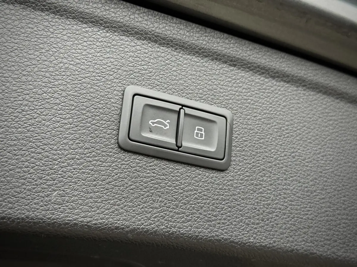 55 TFSI e quattro S-Line|Rs zetels|B&O|Matrix|Hud|