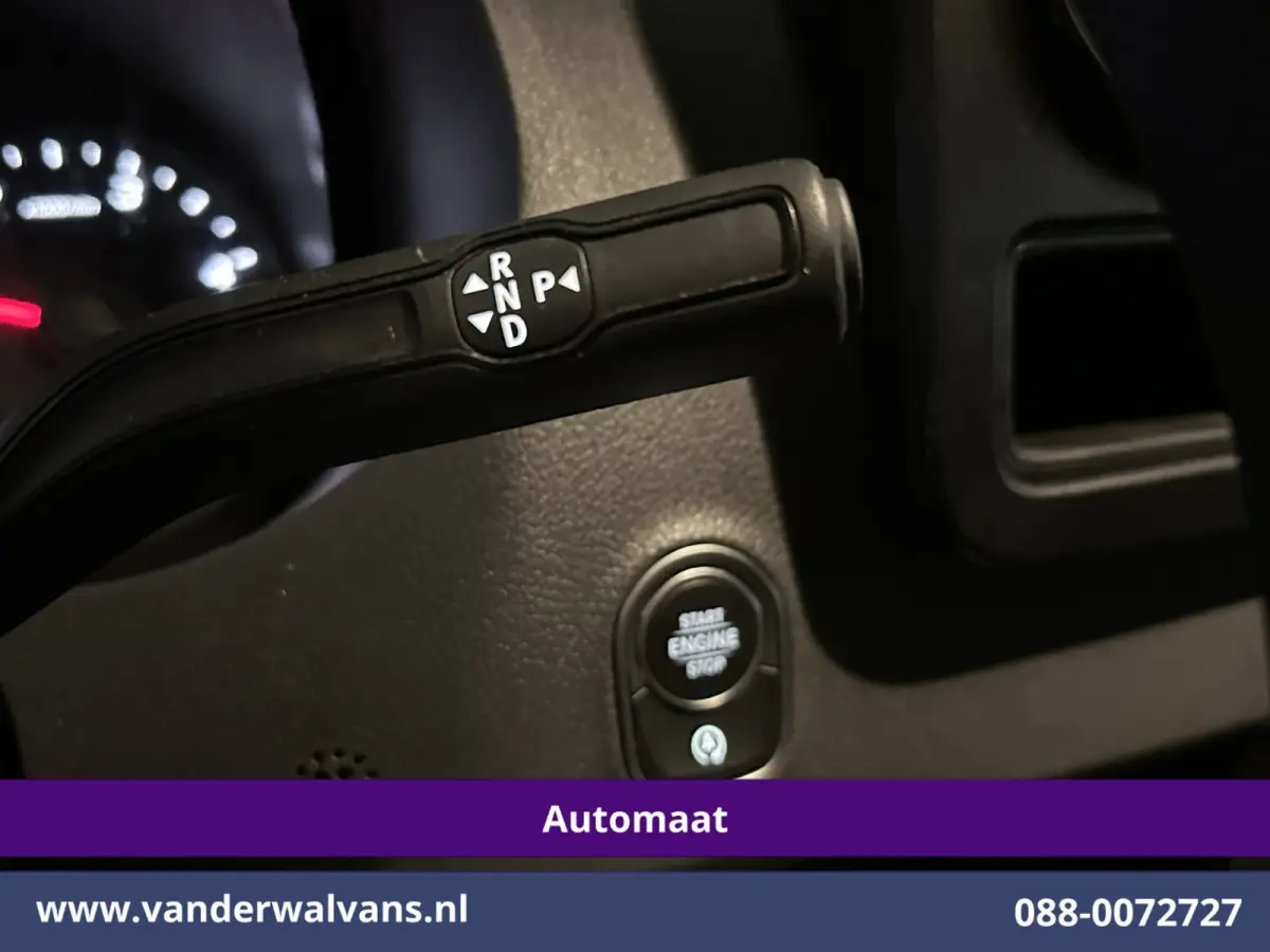 317 CDI 170pk 9G-Tronic Automaat 3500kg Trekhaak L3H2 Euro6 Airco | 360 graden Camera | Navigatie | Apple Carplay | Stoelverwarming Android Auto, Cruisecontrol, Chauffeursstoel, Parkeersenso
