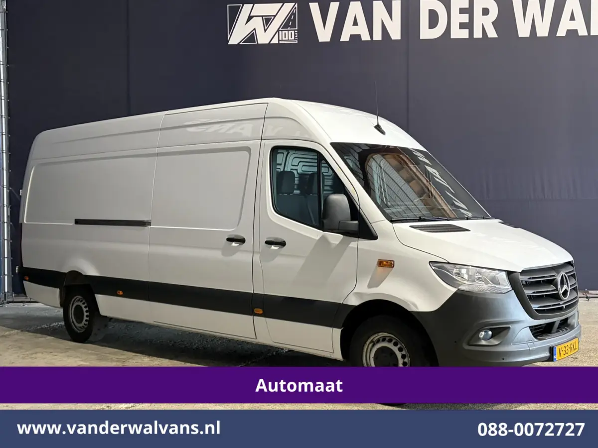 317 CDI 170pk 9G-Tronic Automaat 3500kg Trekhaak L3H2 Euro6 Airco | 360 graden Camera | Navigatie | Apple Carplay | Stoelverwarming Android Auto, Cruisecontrol, Chauffeursstoel, Parkeersenso