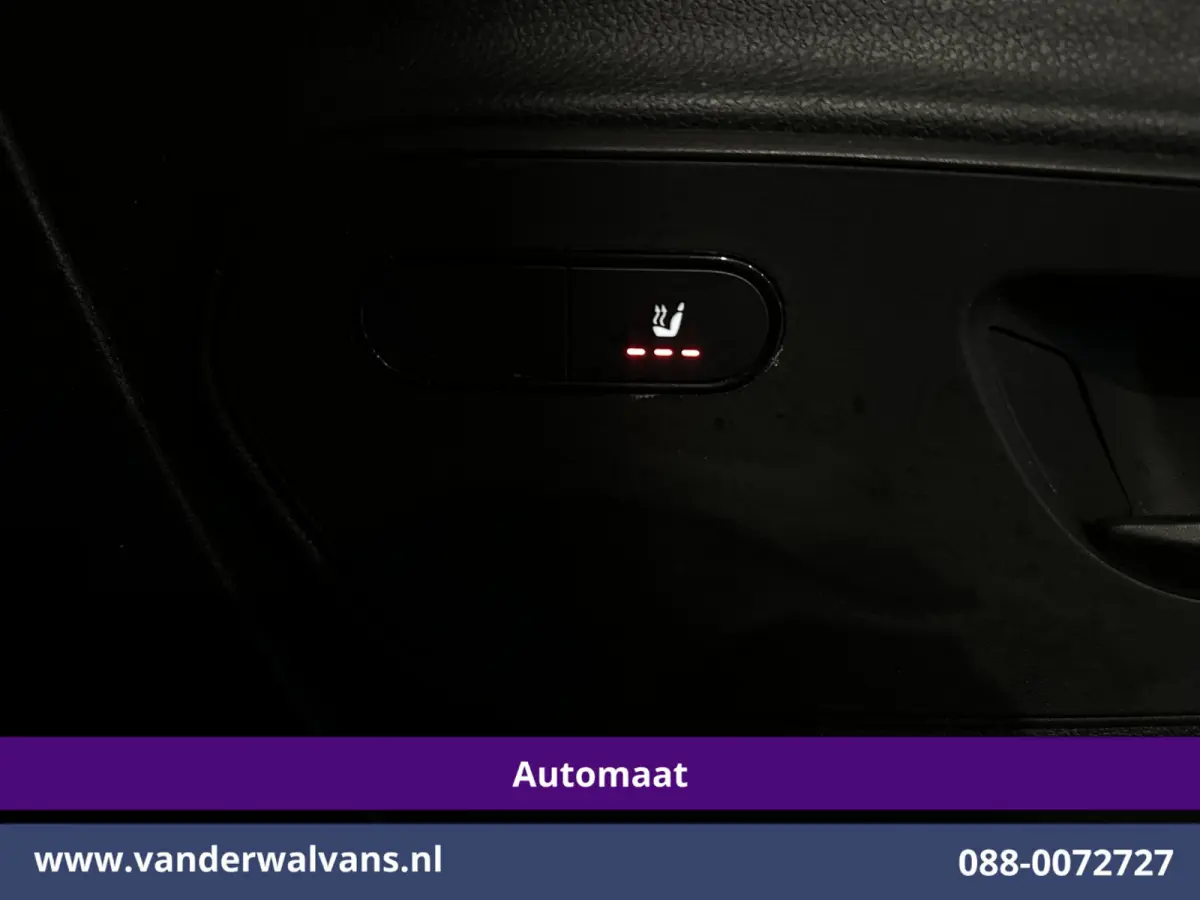 317 CDI 170pk 9G-Tronic Automaat 3500kg Trekhaak L3H2 Euro6 Airco | 360 graden Camera | Navigatie | Apple Carplay | Stoelverwarming Android Auto, Cruisecontrol, Chauffeursstoel, Parkeersenso