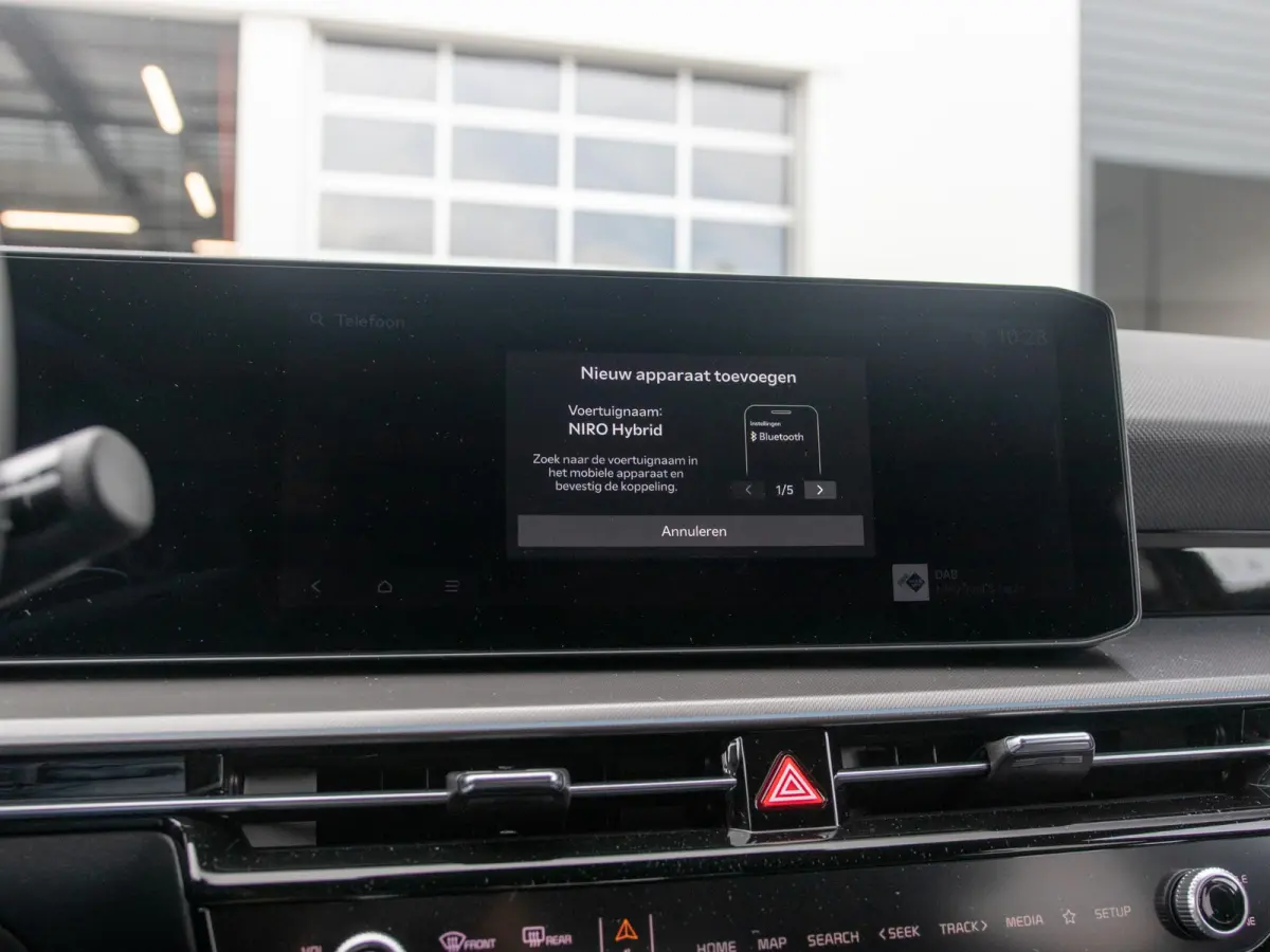1.6 GDi Hybrid DynamicLine | Actieprijs* | Snel leverbaar!| Nieuw model | Navi. | Clima. | Adapt. Cruise. | Parkeersensoren