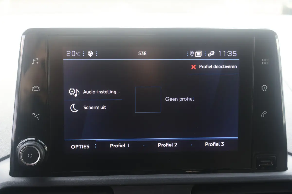 1.5 BlueHDI Premium Long 130PK Automaat Navigatie