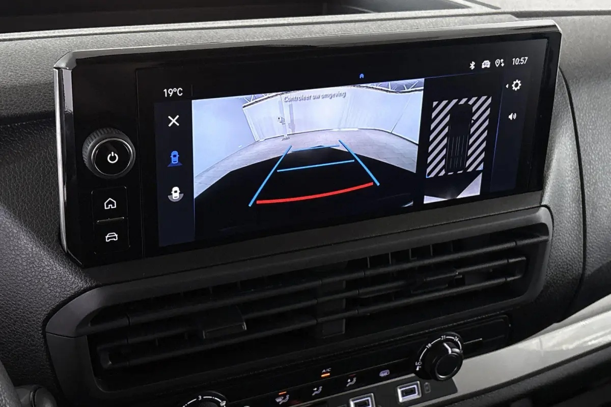 2.0 Diesel 145 L2 Facelift Achteruitrijcamera Apple CarPlay
