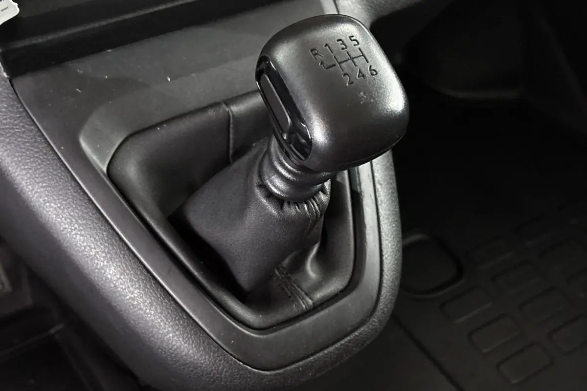 2.0 Diesel 145 L2 Facelift Achteruitrijcamera Apple CarPlay