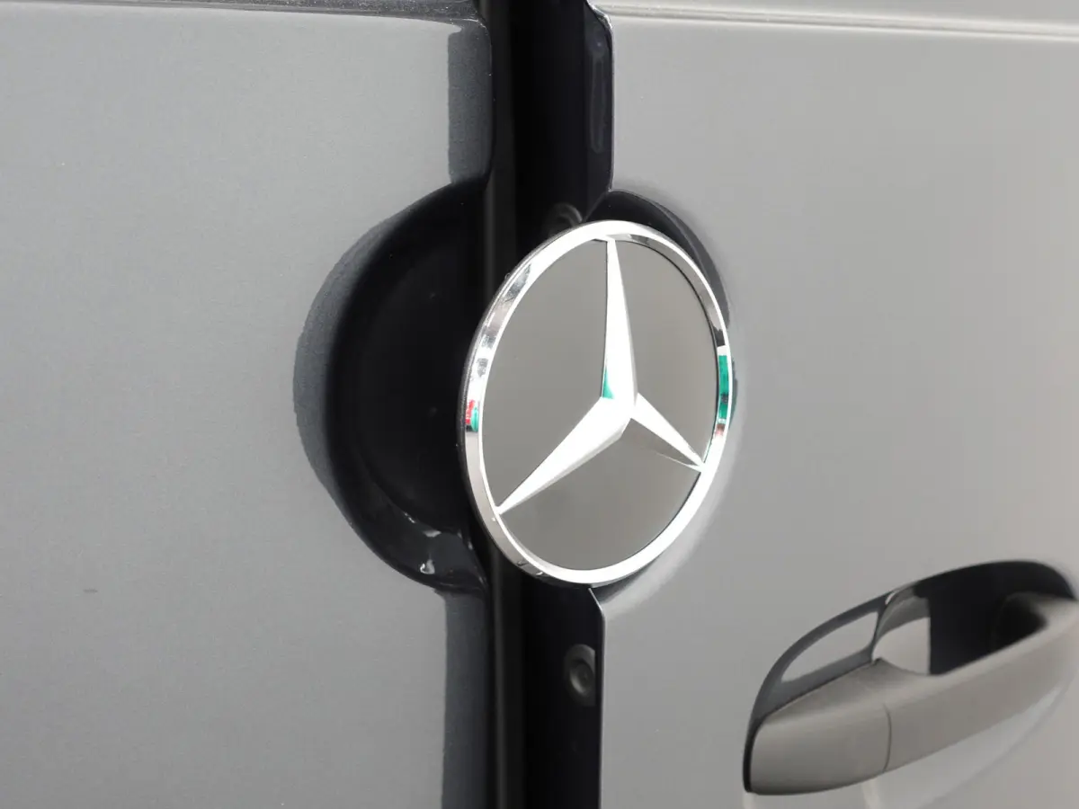 315 L3H2 Automaat Trekhaak Airco Adaptive Cruise Control Parkeersensoren Camera Leder
