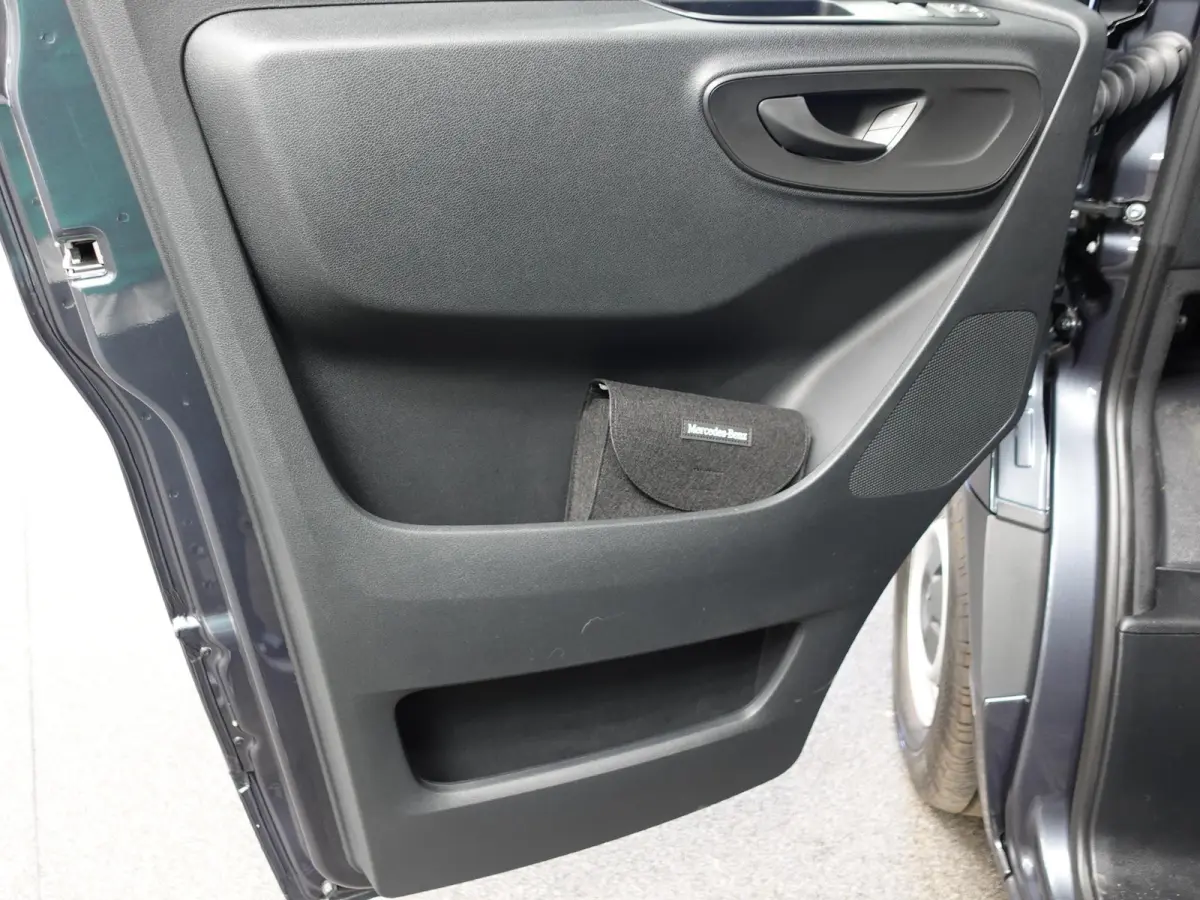 315 L3H2 Automaat Trekhaak Airco Adaptive Cruise Control Parkeersensoren Camera Leder