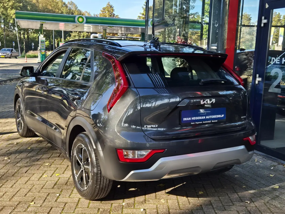 1.6 GDi PHEV DynamicLine | PDC + Camera |Climate control | Stoel/ Stuurverwarming | Apple Carplay/Android Auto | LM velgen |