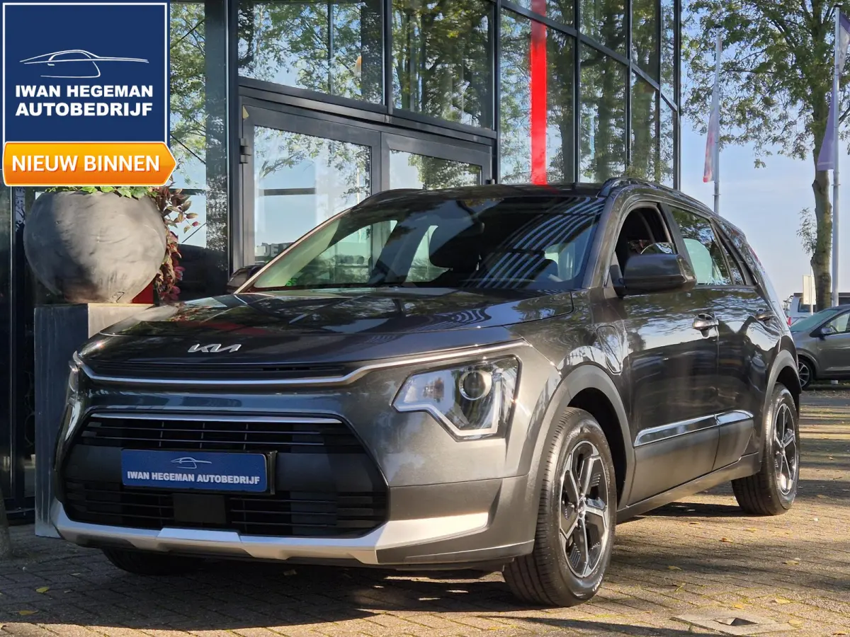 1.6 GDi PHEV DynamicLine | PDC + Camera |Climate control | Stoel/ Stuurverwarming | Apple Carplay/Android Auto | LM velgen |