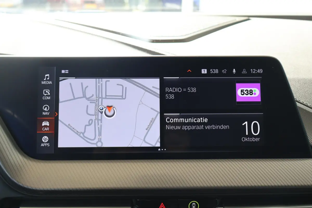 218i | M Sport | Parking Pack | HiFi | Head-Up Display