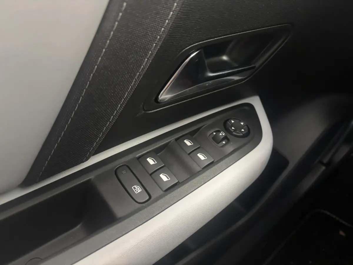 1.2 Hybrid 145pk Max | Navigatiesysteem full map | Apple Carplay/Android Auto | Achteruitrijcamera |