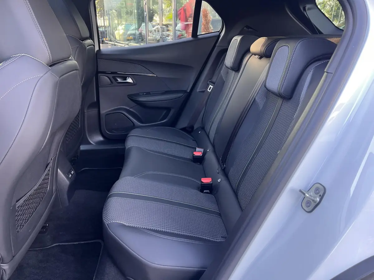1.2 PureTech GT Pack Automaat Trekhaak Clima Cruise