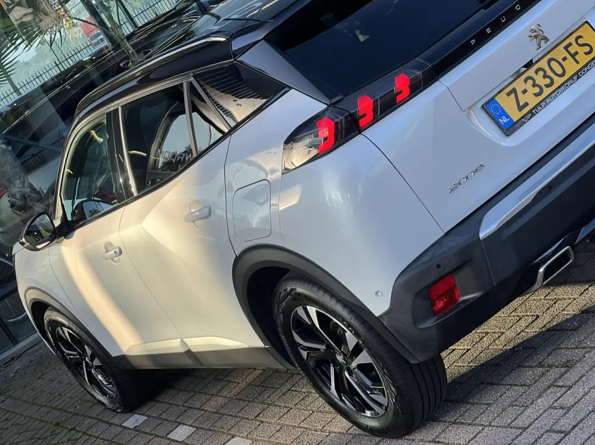 1.2 PureTech GT Pack Automaat Trekhaak Clima Cruise