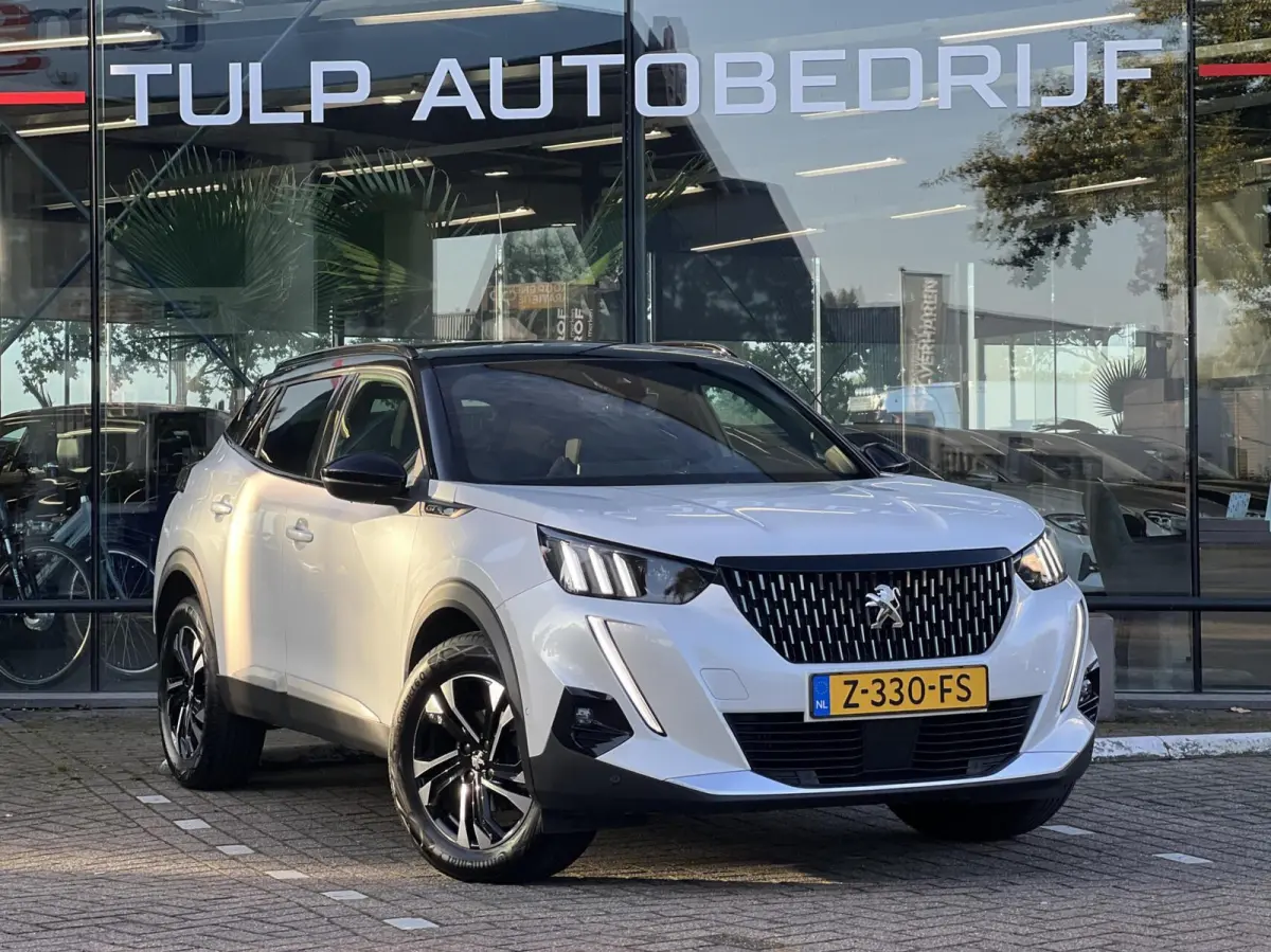 1.2 PureTech GT Pack Automaat Trekhaak Clima Cruise