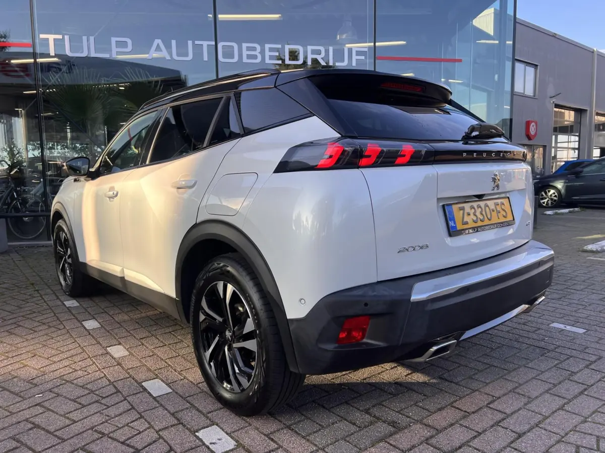 1.2 PureTech GT Pack Automaat Trekhaak Clima Cruise