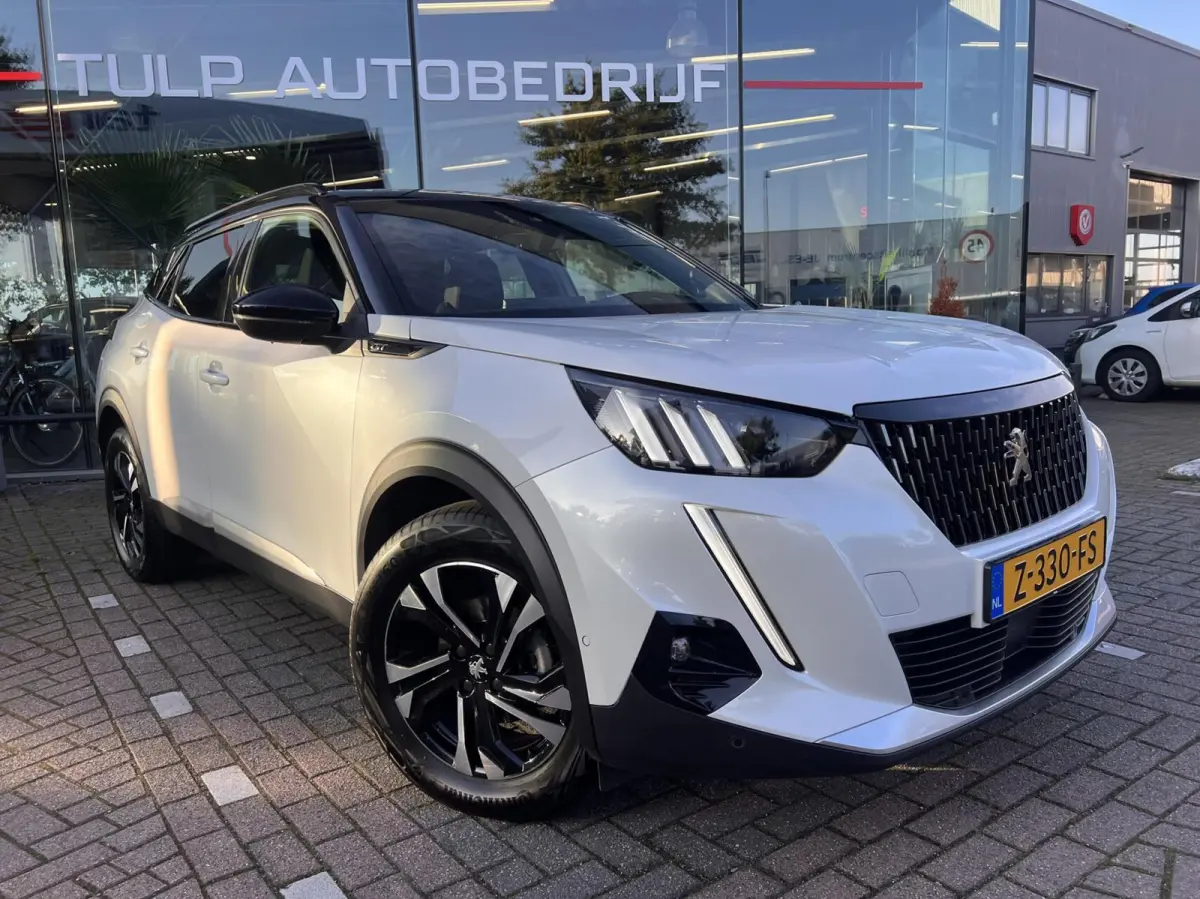 1.2 PureTech GT Pack Automaat Trekhaak Clima Cruise