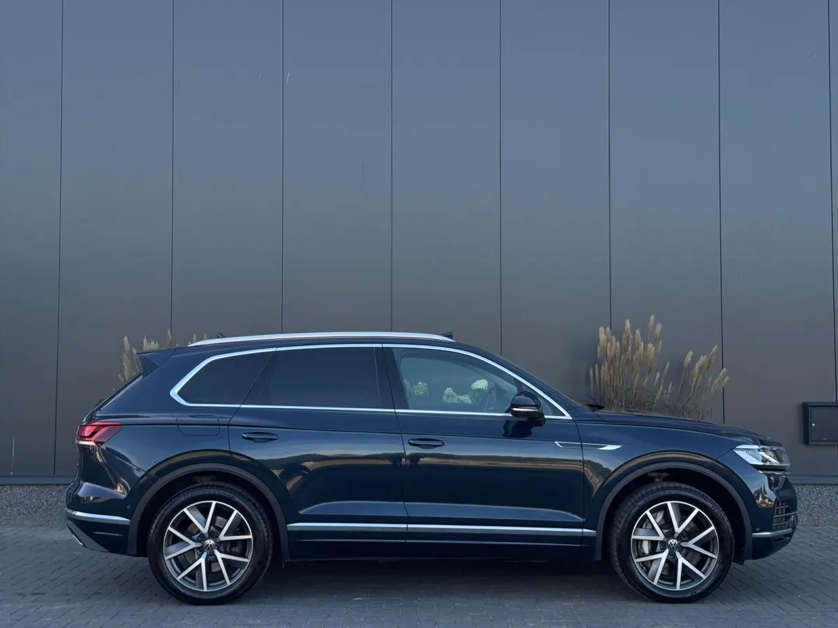3.0 TSi eHybrid 4MOTION PANO|LEDER|LED|CAMERA