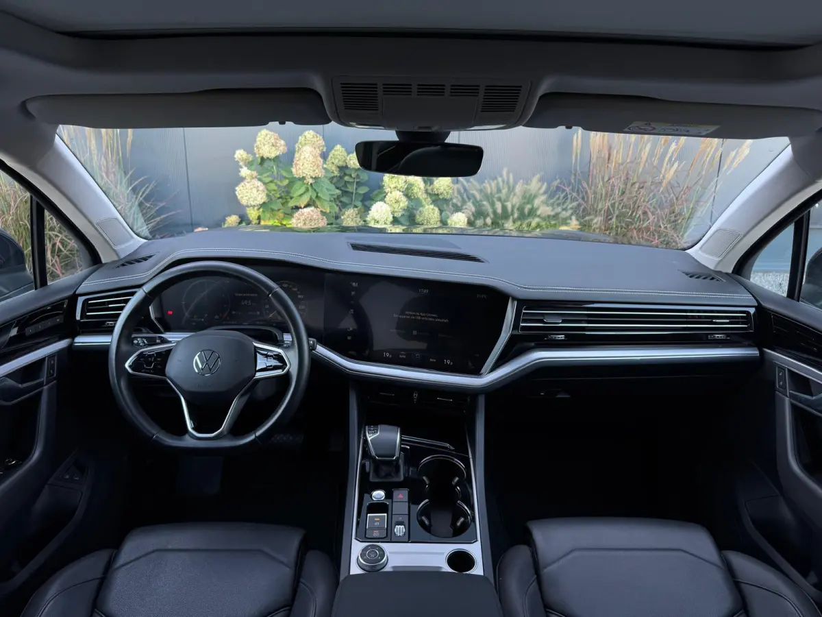 3.0 TSi eHybrid 4MOTION PANO|LEDER|LED|CAMERA